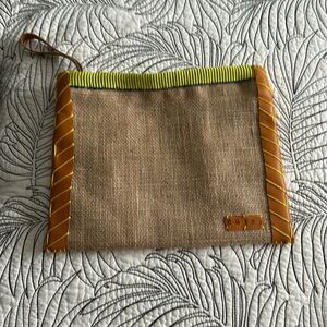 DUTZI clutch bag, hand made in Mexico, repurposed burlap w/leather trim. EUC